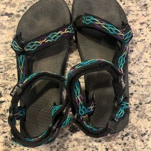Women’s Teva’s